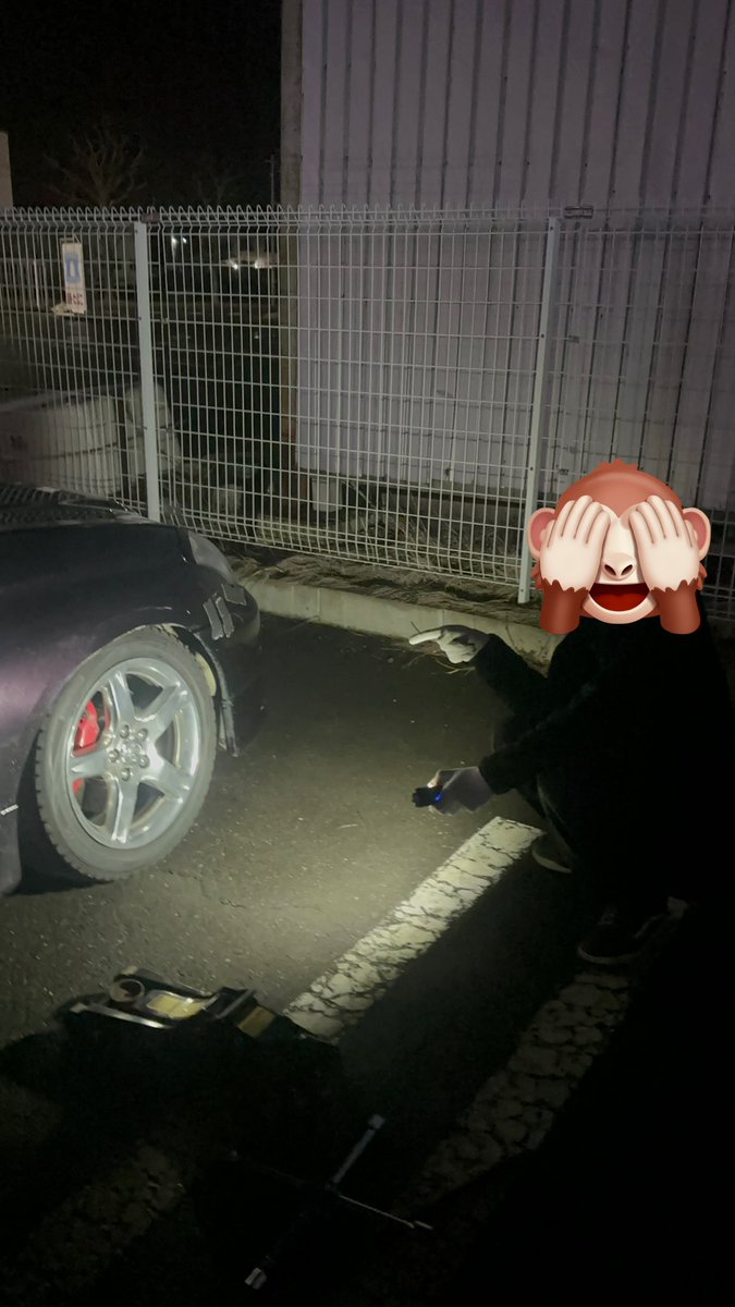 JZ_3150's tweet photo. 今日エンジンそこそこ調子良さげだったのにバーストした。
本当に助かりました🙏🙏🙏
ええ後輩？友達？持ったなぁ🥹✨️ https://t.co/qp9yrIaYMg