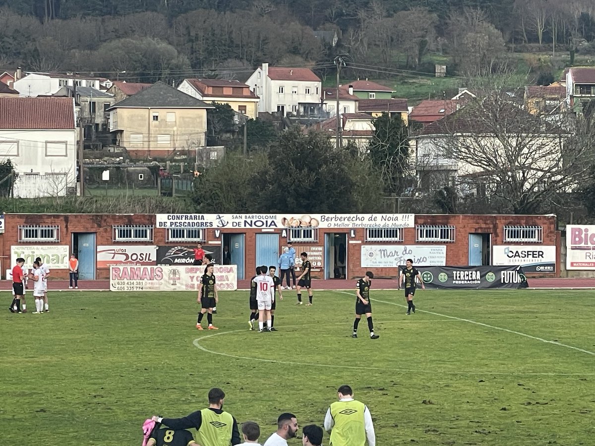 VIVEIRO C.F. tweet media