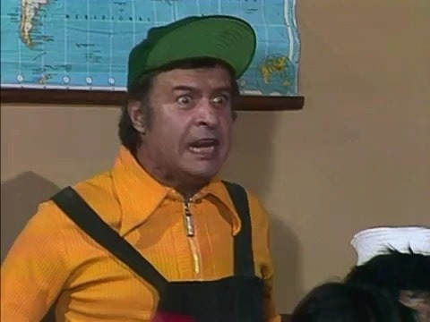 Admita: Godinez é o personagem mais goat de Chaves
- Irmão do protagonista na vida real
- Tem 8 anos e essa cara de psic0pat4
- Foi o primeiro no mundo a ficar no fundão da sala metendo mala de aba reta (antes disso virar tendência)
- Deu aulas pro Seu Madruga professor e foi o…