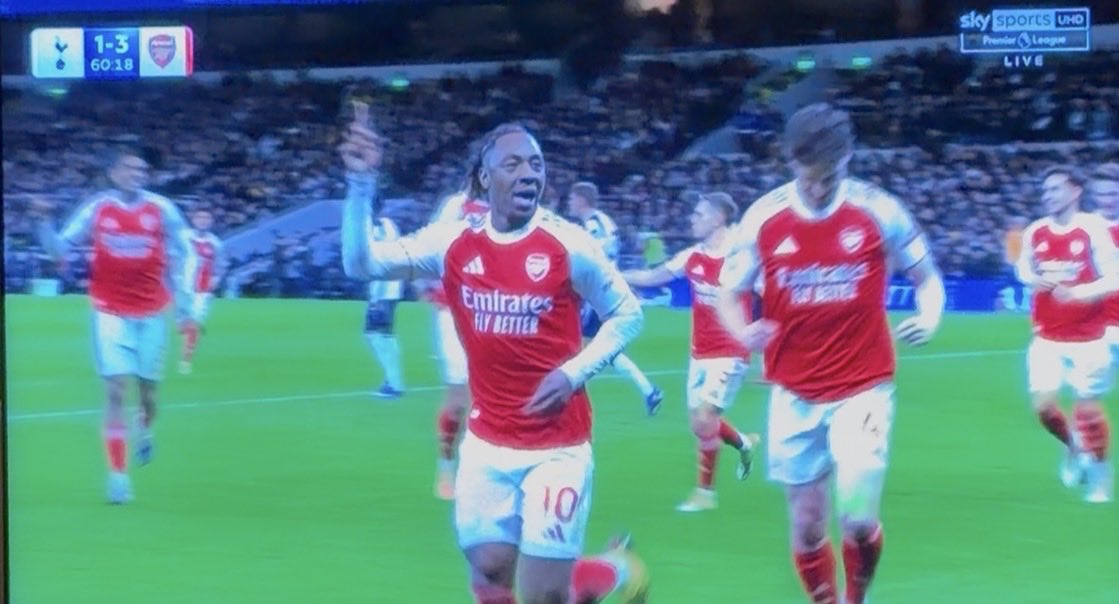 Piers Morgan tweet media