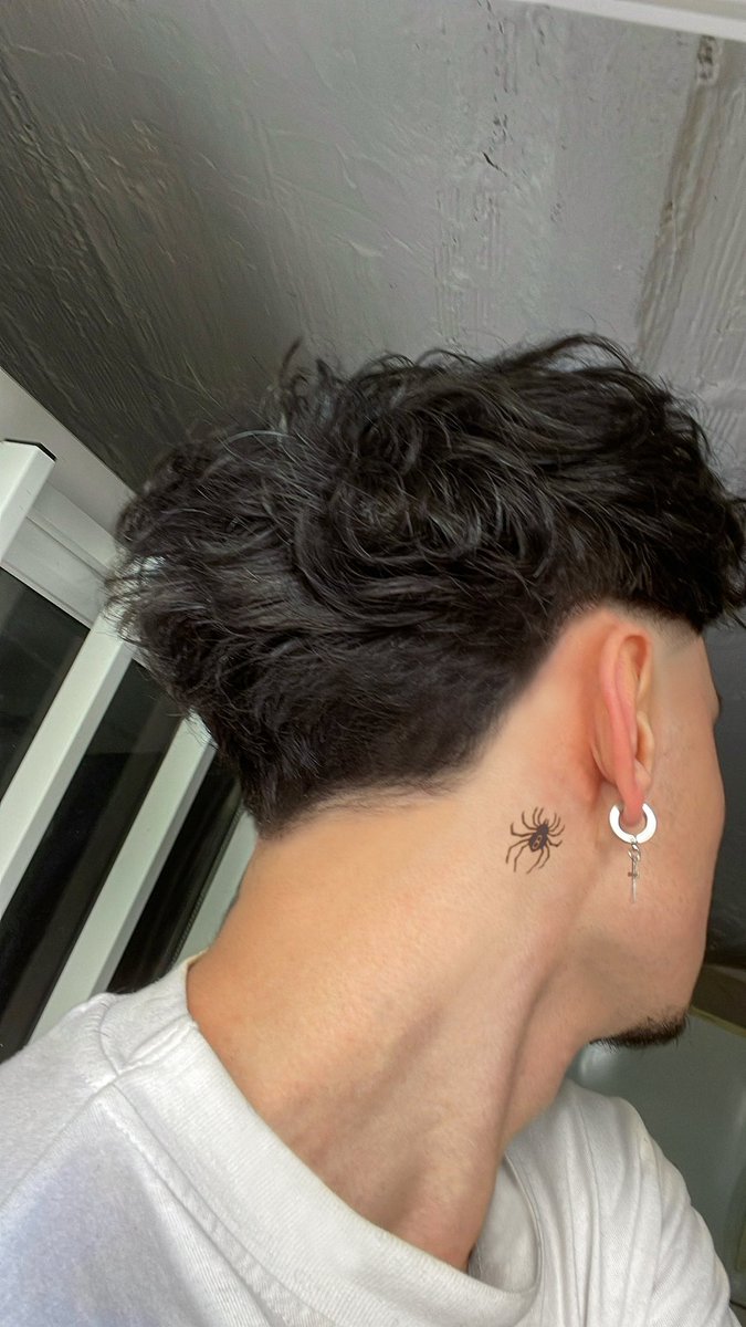 🕷️ (@hakame_) on Twitter photo 