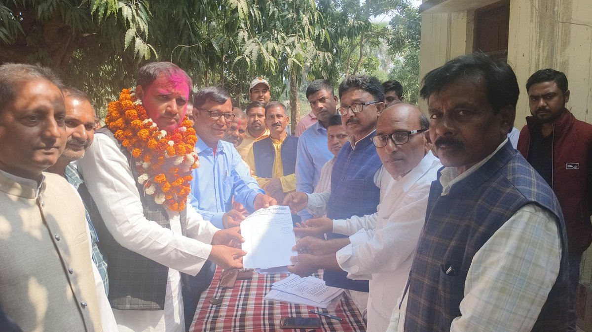 deepaksinnggh's tweet photo. जनता दल यूनाइटेड का दूसरी बार प्रखंड अध्यक्ष निर्विरोध निर्वाचित घोषित किया गयाl
इसके लिए मैं जनता दल यूनाइटेड पार्टी के माननीय नेता, वरिष्ठ अभिभावक, नौजवान साथियों और महिलाओं का दिल से आभार प्रकट करता हूं l 
आपकी सभी का साथ ही मुझे मजबूती प्रदान करता है
जय जेडीयू, जय नीतीश कुमार https://t.co/ay9tZijTJ1