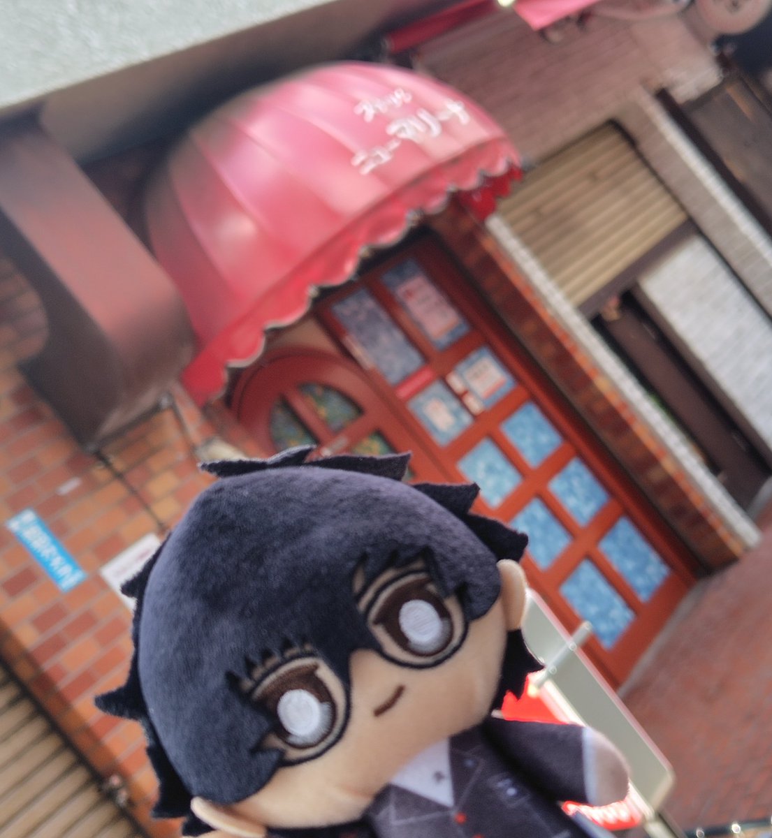 acos_usagi's tweet photo. こーじみさん(@FKojiji)のペルソナファンへのイベントに参加してきました！
コーヒー頼んで良かったー！
とっても美味しくて参加していたペルソナファンの方々やこーじみさんと楽しくお話できてとても楽しかったです！
いつかペルソナのコスプレやりたいなぁ(*´艸`) https://t.co/kpla4cNKIQ