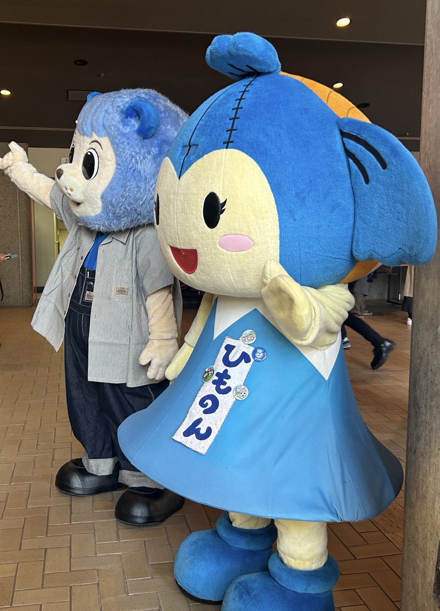 whale57's tweet image. #山本被服 の衣装といい ひものん と アスルくん の登場といい なんて地元愛のある企画なの うろ覚えだった #アスルクラロ の名を私がやっと記憶できた日になりました サッカーにも釣りにもご縁のある沼津 田舎女子もたくさん生息してるからまた来てね 

#tailwalk
#スガシカオ