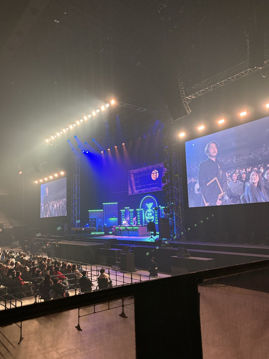 Shytaani's tweet photo. 初都市伝説系リアルイベントでした。
期待値が高すぎたのか、生配信有りのせいか、もっと刺激的な話が聞けると思っていたからそこは物足りなく感じた。でもお三方のトークは面白かったし謎解き要素はいいと思った。今後に期待。#BarHollow https://t.co/LR28spZvnx