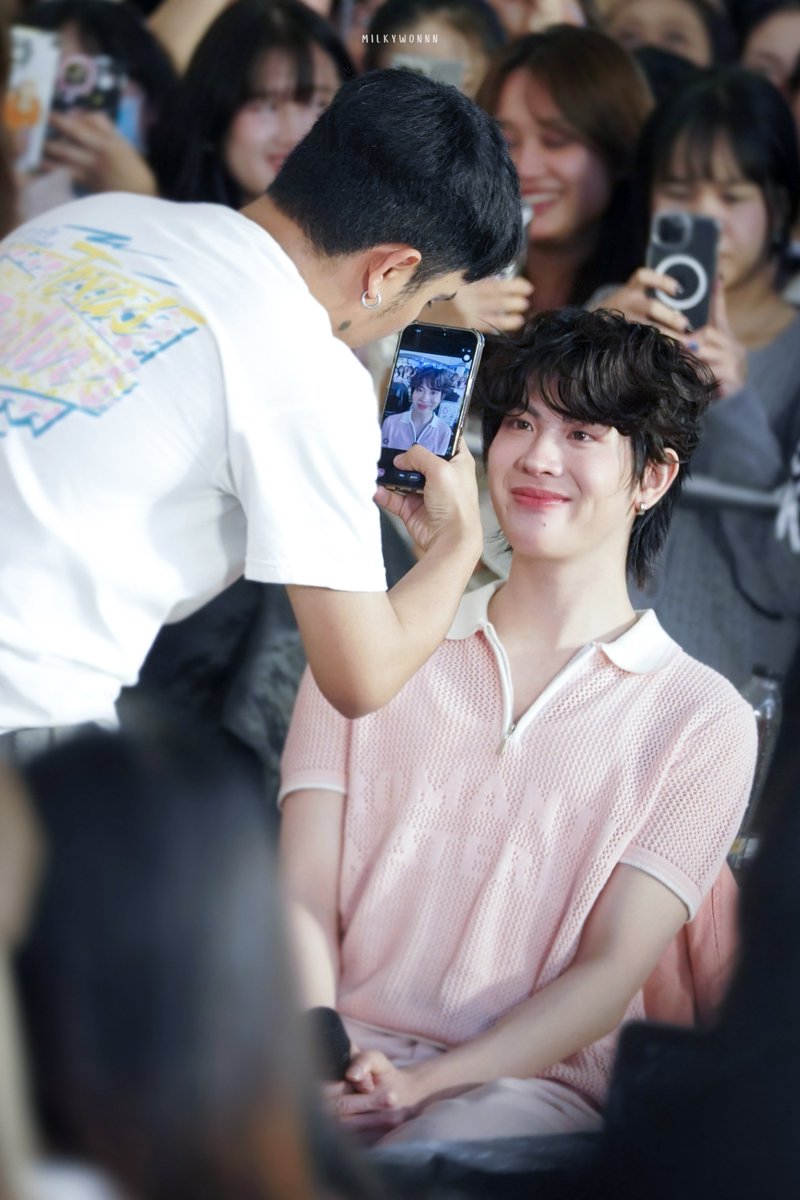 milkywonnn's tweet image. 😼😼

B2S Craft Your Charm With FirstOne

#B2SxFirstOne
#B2SCraftYourCharmWithFirstOne
#FirstOne