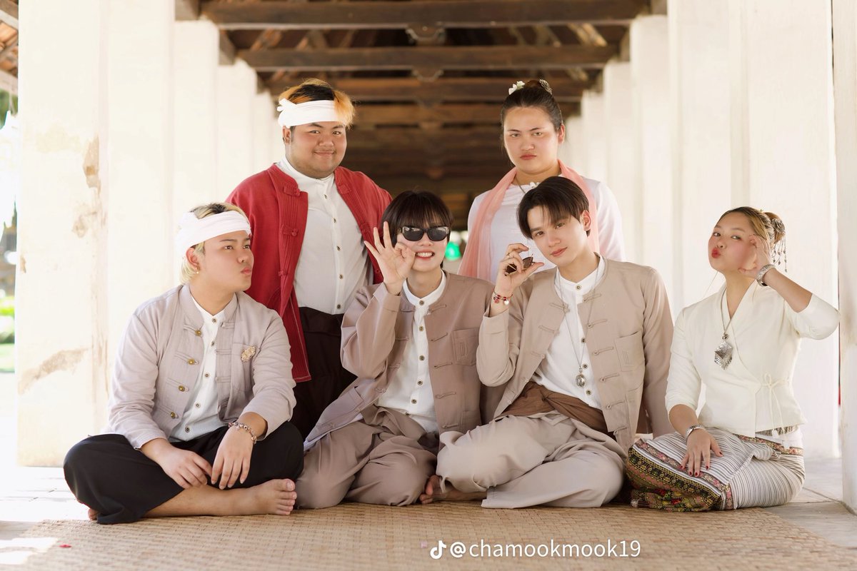 (( เหมือนงานนั้น ))