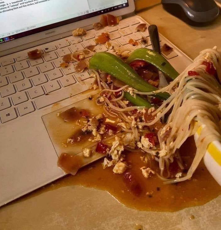 Ewan Morrison tweet media