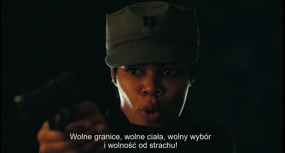 Zacząłem oglądać film "Jedna bitwa po drugiej". 
Skoro już na samym początku grupa rewolucjonistów uwalnia biednych imigrantów uwięzionych (w domyśle) przez złego Trumpa, to znaczy że jest film stricte skrojony pod Oskary 😋