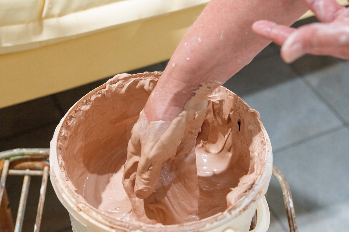 VilleDeVichy's tweet image. [#Thermalisme] 💧 La saison thermale 2026 est lancée à Vichy !
Thermes Callou : du 16 février au 14 novembre sur des prestations standards.
Thermes les Dômes : du 8 juin au 12 décembre, prestations premium.
⛲ Thermalisme : pilier du bien‑être et de l’attractivité de la ville.