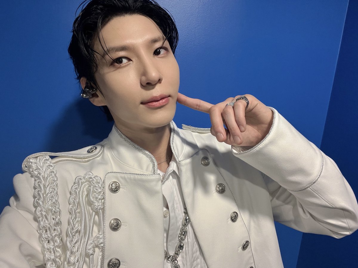 LEO 정택운 tweet media