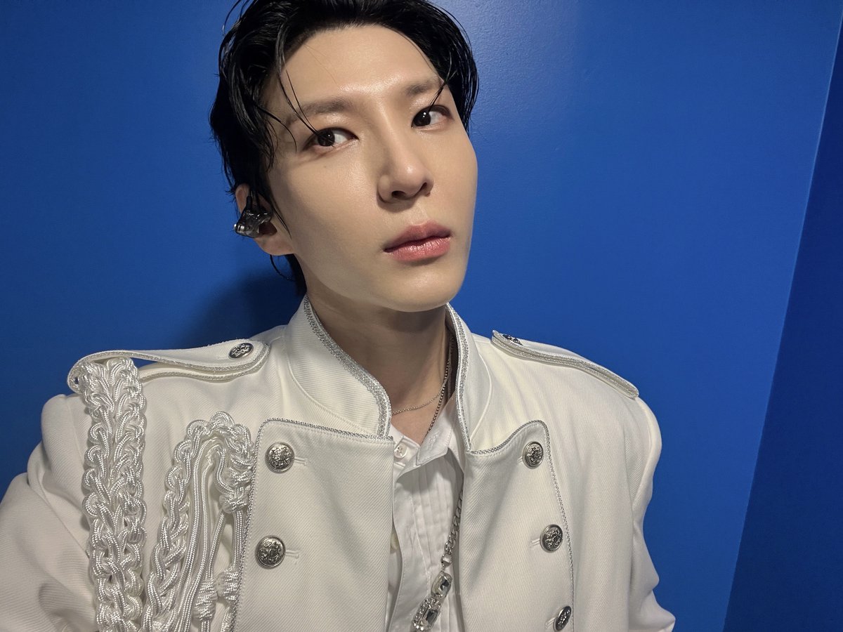LEO 정택운 tweet media