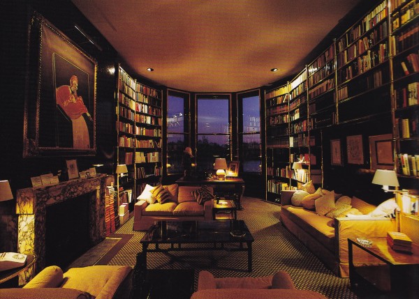 Ortgeist's tweet image. Flat in Chelsea, London, 1980