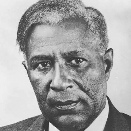 michelle_byoung's tweet photo. This week’s Blk History focus was on INVENTIONS here are some things we enjoy that Blk people are directly responsible for (Technology theme) 

1) GPS (Gladys West) 
2) traffic light (Garrett Morgan) 
3) “godfather of silicone valley” 
4) Dr Shirley Jackson (telecommunications) https://t.co/m7fip4qtK8