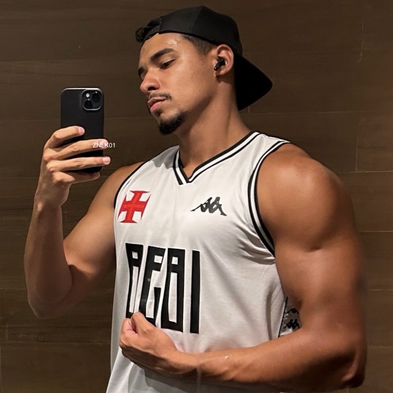 ZNLK 01 (@znlk01) on Twitter photo 