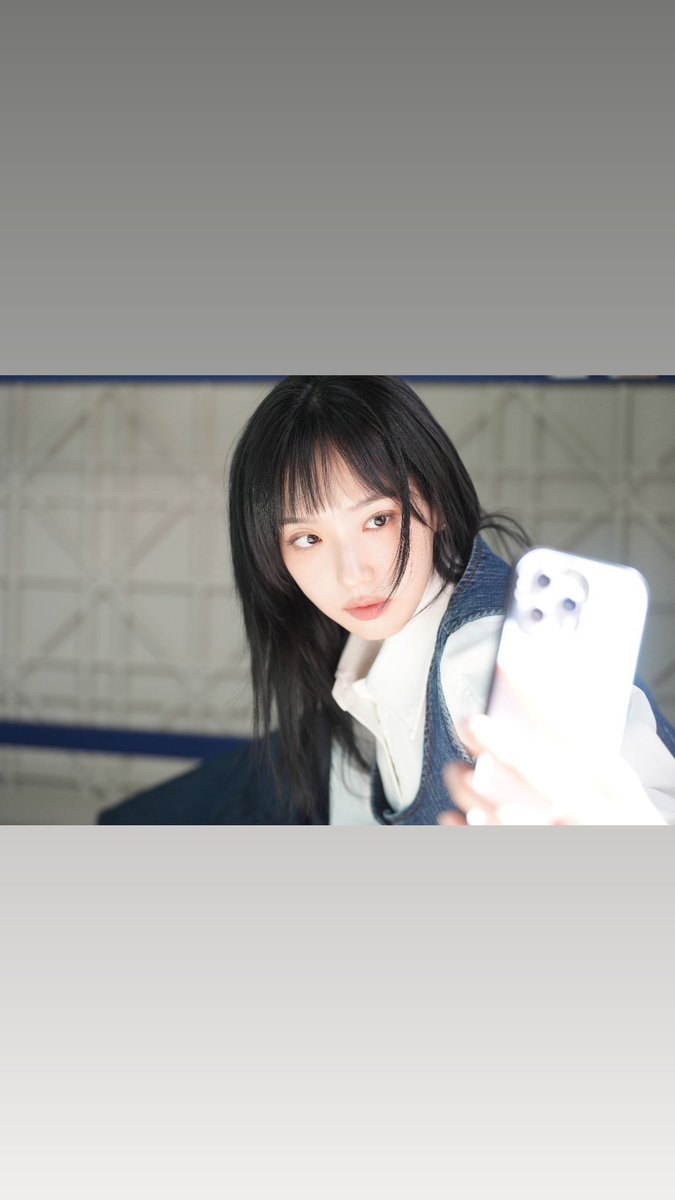 오랜만이에요... 전 사실 요즘 하영이도 보고 이써요 다들 이제 지혀니 얘기 같이 합쉬다 !!!!! 😽😽