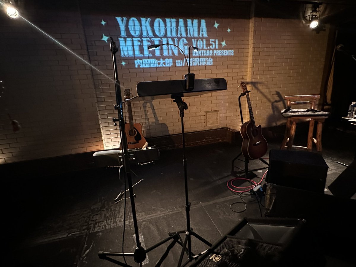 yuzuaimasimasi's tweet image. ライブハウスで距離近過ぎた。
セトリもやばいしこうちゃんよく喋るし
最後の退場で左手触っちゃった。
ごめんなさい🙏
あんな0距離、手の甲タッチしてしまって、今ずっと自分の手握り締めてます。ちょっと冷たくてウェッティでした。ずーっと手洗いたくない。幸せな時間ありがとう
 #Thumbsup