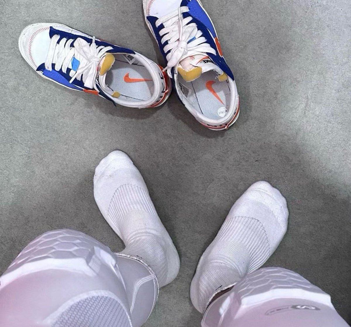 TOPJUNE7 tweet media