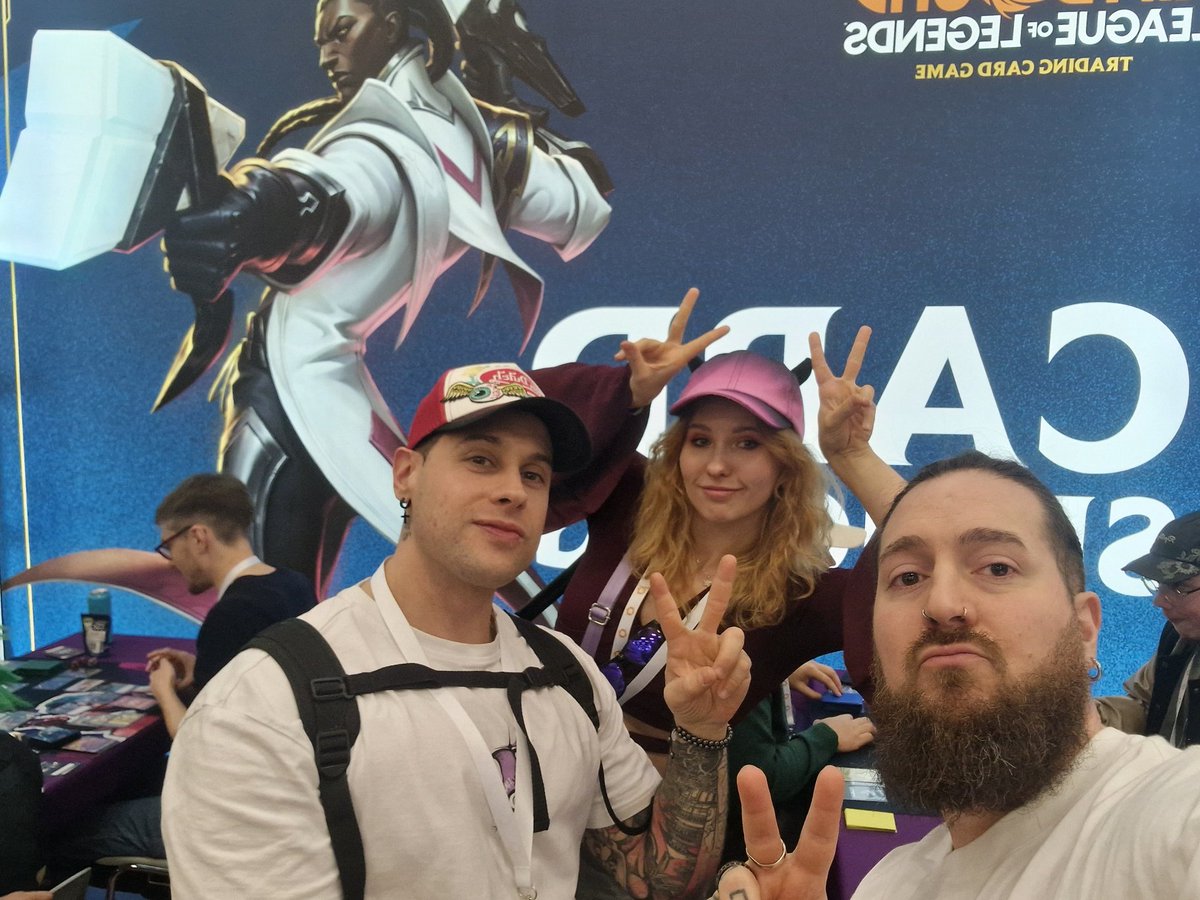 Lord BMZ Studio tweet media