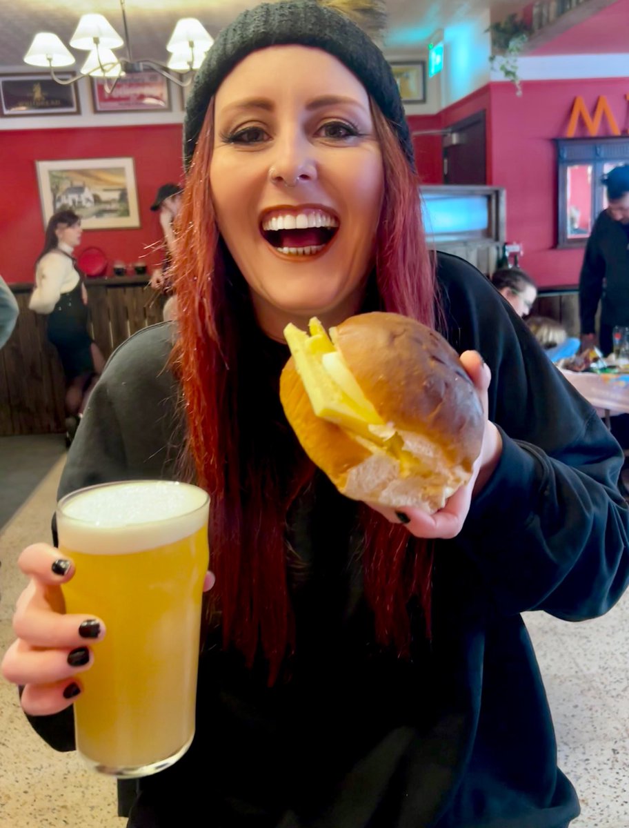 Bite Your Brum (she/her) tweet media