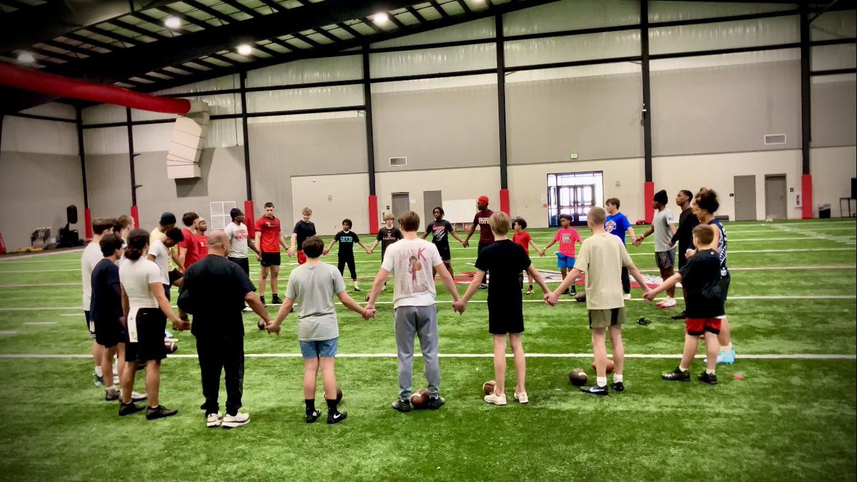 Hall-Tech Sports tweet media