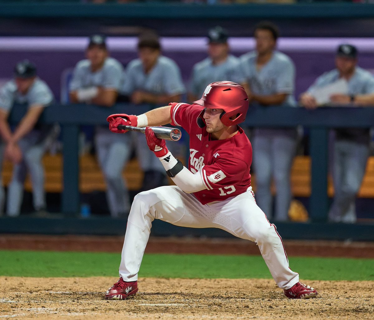 JaxShrimp's tweet image. Day ✌️ complete! Final scores of Day 2: IU beat UCF, 6–1, and LSU beat ND, 9–4!
#LLL #collegebaseball