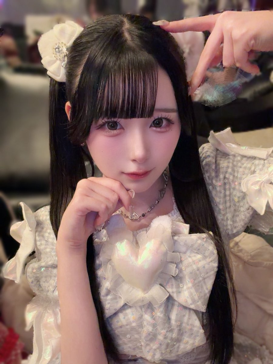 Post by 白瀬こむぎ@あすうさ on X: にゃんにゃん