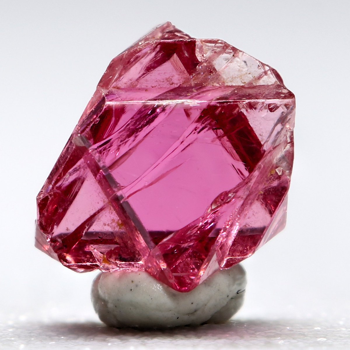 これで磨き無しの天然石なの凄くないですか？ ロマンの塊ですね。