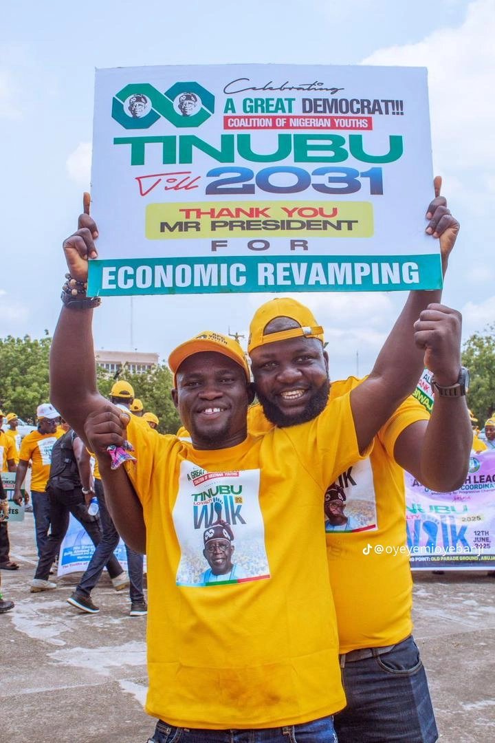 Don't say anything just Retweet 👇🔥