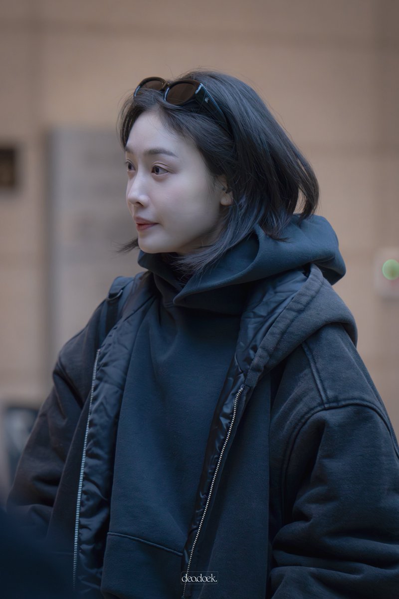 deodoek_'s tweet photo. 260129 #팬레터 퇴근길 

 #김히어라 https://t.co/iIhRWMvzVP