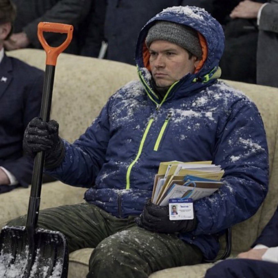 BLIZZARD: Rubio has two forms of ID so he can help Zohran dig out of the snow this weekend! 

h/t <a href="/TheRicanMemes/">Politi_Rican 🇵🇷 𝕏 🇺🇸</a>