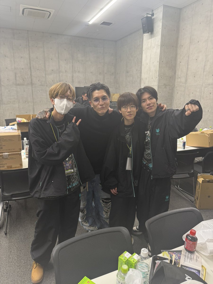 noezfoxx_jp's tweet image. 【DREAM MATCH APEX LEGENDS】
無事終了いたしました。
ご来場いただき誠にありがとうございました‼️
総合結果は2位ということで悔しいですが、プロリーグが待ち遠しい結果になりました！

皆様今後ともよろしくお願いします！
#NFXWIN