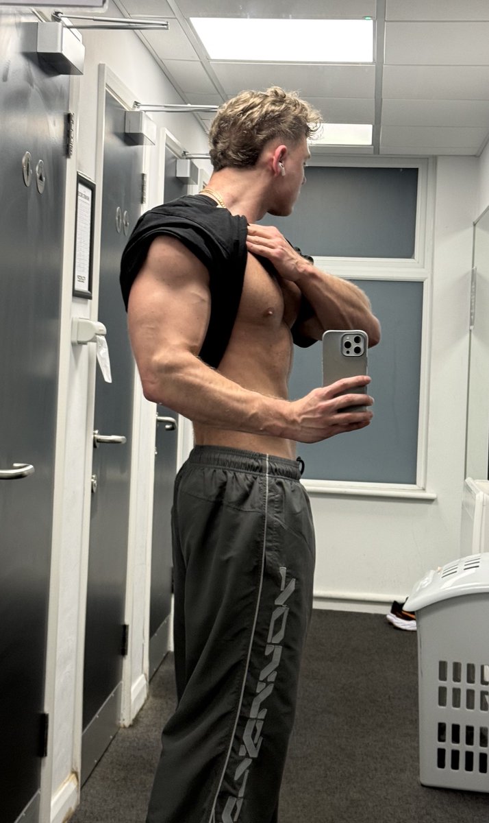 Master dex tweet media