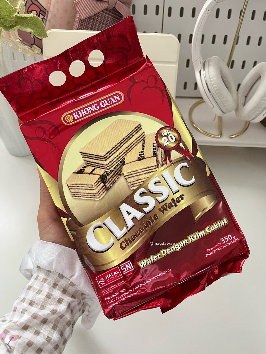 idmagdalenac's tweet photo. list snack yg bakal aku beli buat lebaran besok👀 https://t.co/3bJWU7X5vo