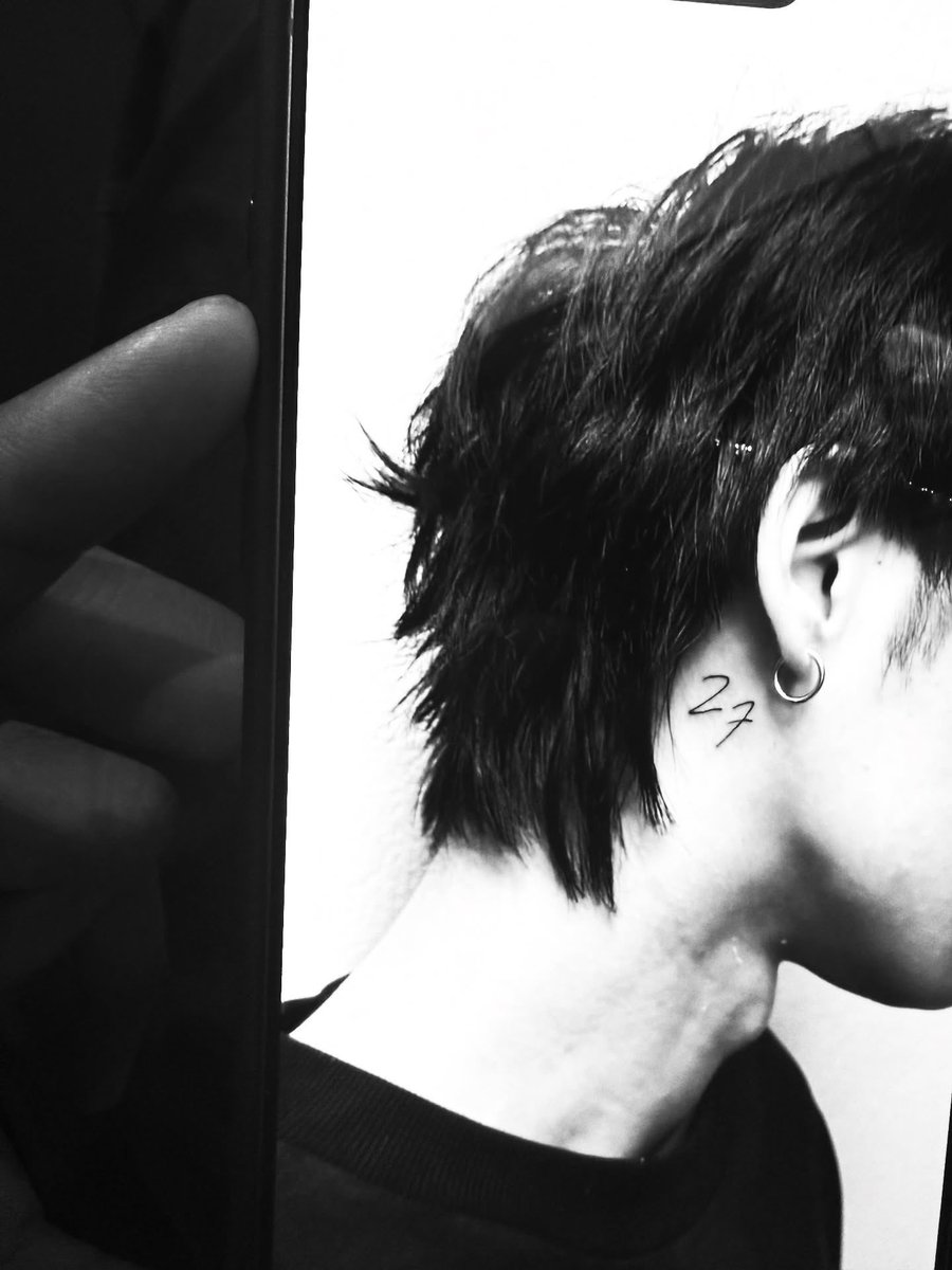 ลายมือตัวเองด้วย เก๋มาก
27 เลขนำโชค 
พี่ขอลงทุนสักนิดละกันนะ 🫣 #bbrightvc