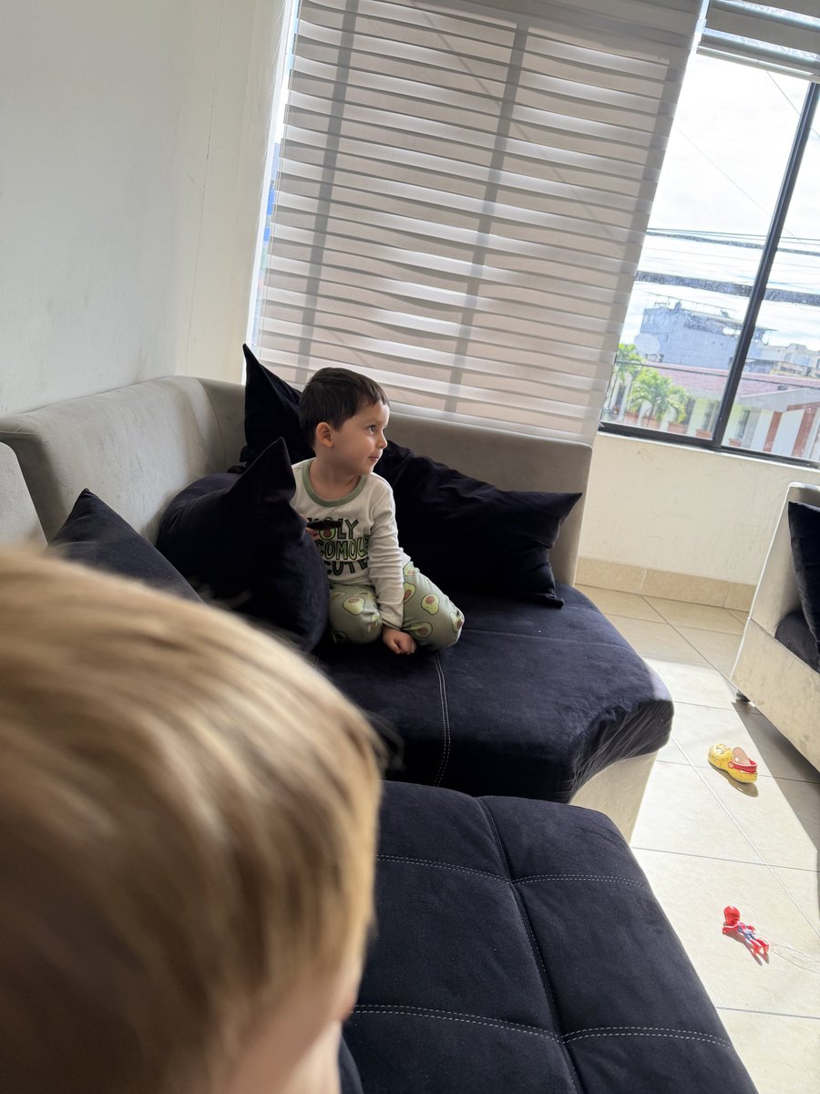 Otro domingo más despierta desde las 6:30, las alarmas! 🥹🫠