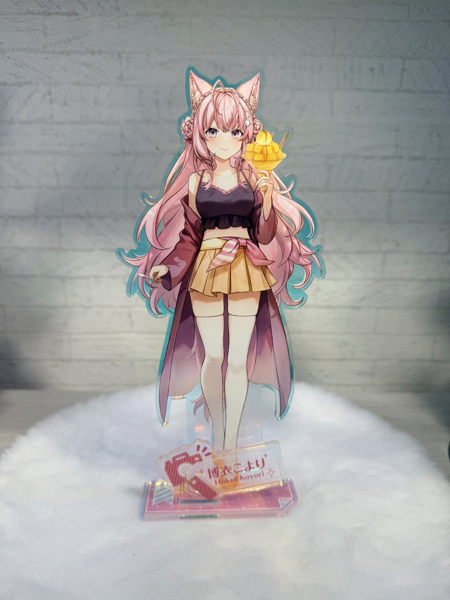 横浜のブックオフでFanFans cafeの激レア🧪アクスタ(台湾限定)を見つけ