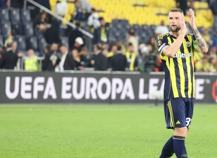 OrgFenerkolik's tweet photo. 💥Skriniar'ın sakatlığı sonrası her şey sil baştan! Tedesco sistemi değiştiriyor

🔗 https://t.co/gzxBuI3UGe https://t.co/x7UqqtgJYr