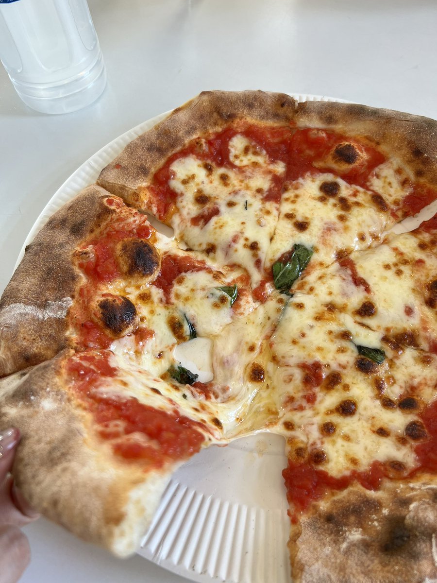 𝚎𝚖𝚊 tweet media