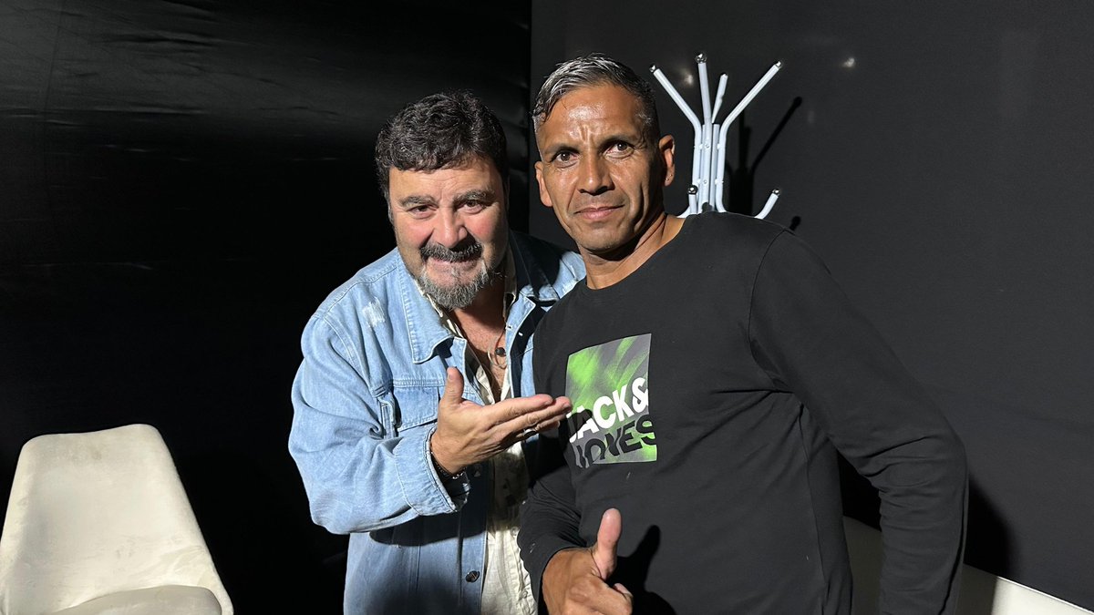 Mano del Desierto tweet media