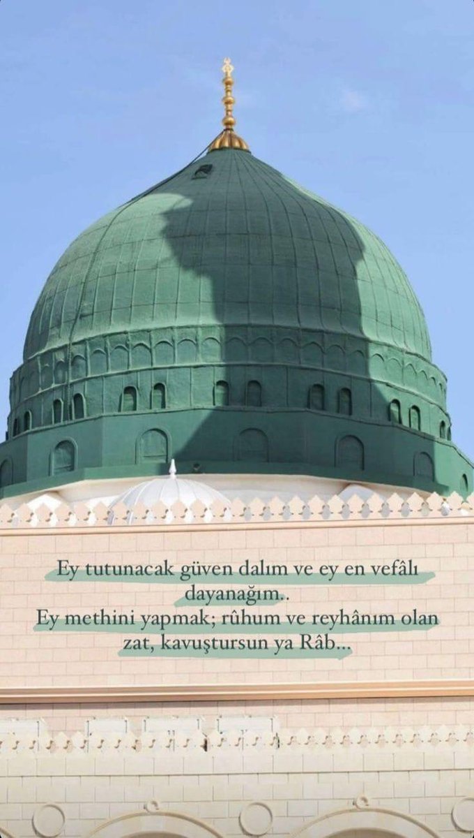 İnsan ardına bakmadan gitmek istiyor, Sana gelmek istiyor... 
Yoruyor bu dünya telaşları... 🥀