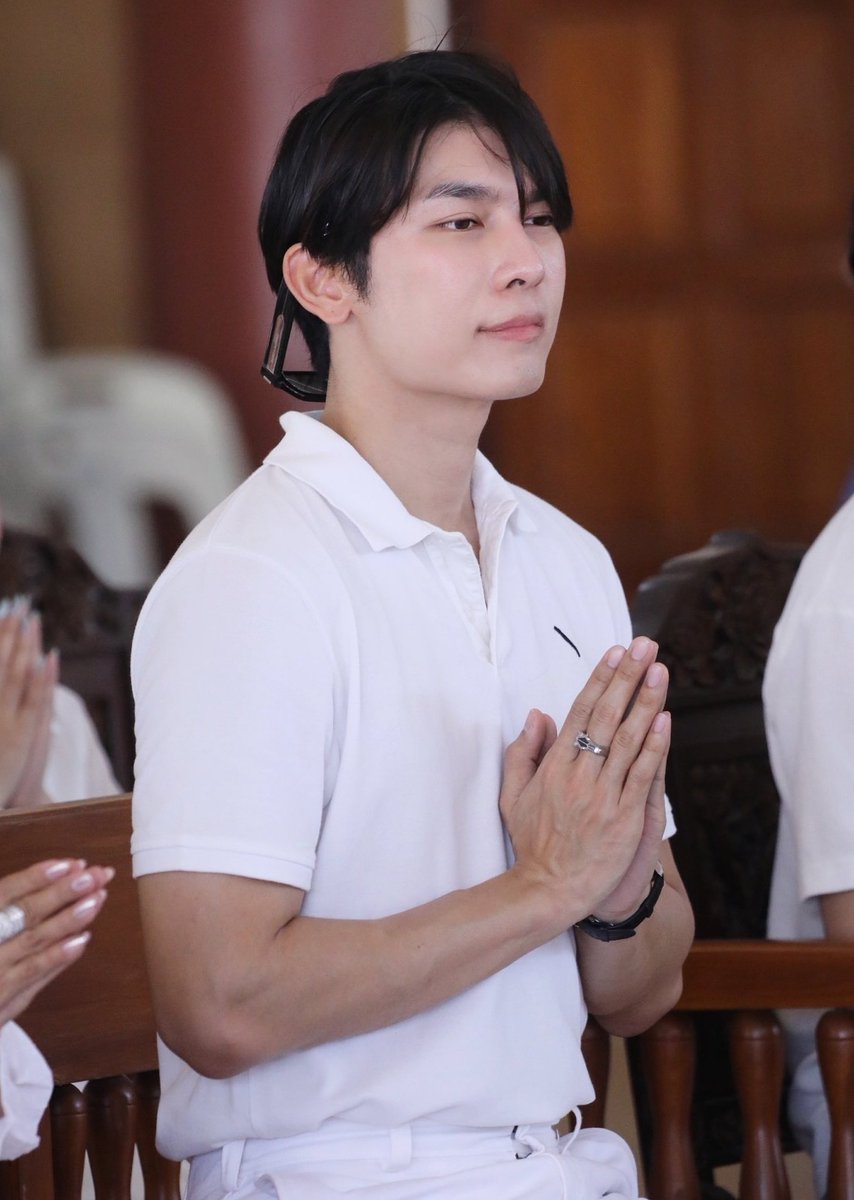 Good Mewnight My Precious 🐼

뮤베베 이틀동안 너무 너무 수고 많았어
쉽지 않고 당연하지 않음을 알기에 너의 팬들을 위한 마음에 다시 한번 감동받았어
내일 밀라노 가야하니 푹 자기를 
네가 나의 최애라 너무 행복하고 감사해
사랑해 사랑둥이야🫶🏻🥹🙏🏻

<a href="/MSuppasit/">mewsuppasit</a> 
#MewSuppasit 
#มิวศุภศิษฏ์