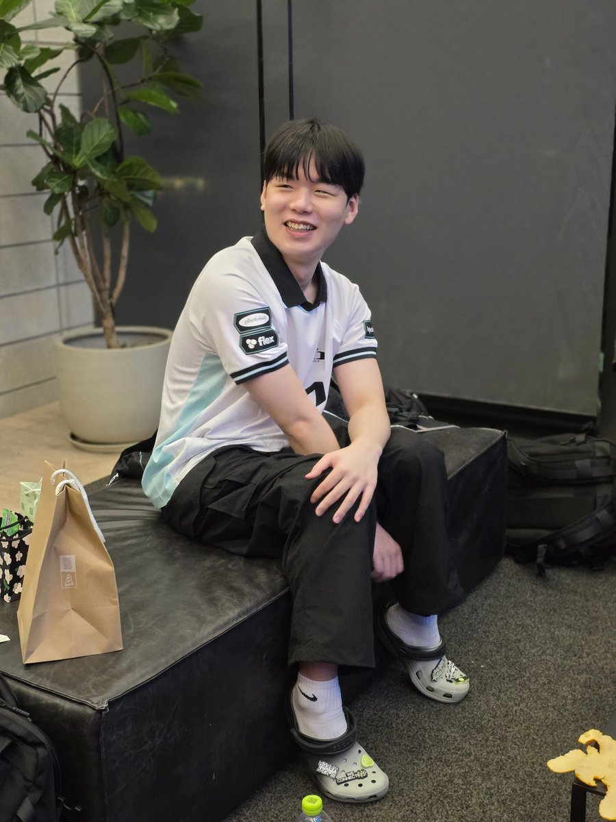 Joon Lee tweet media