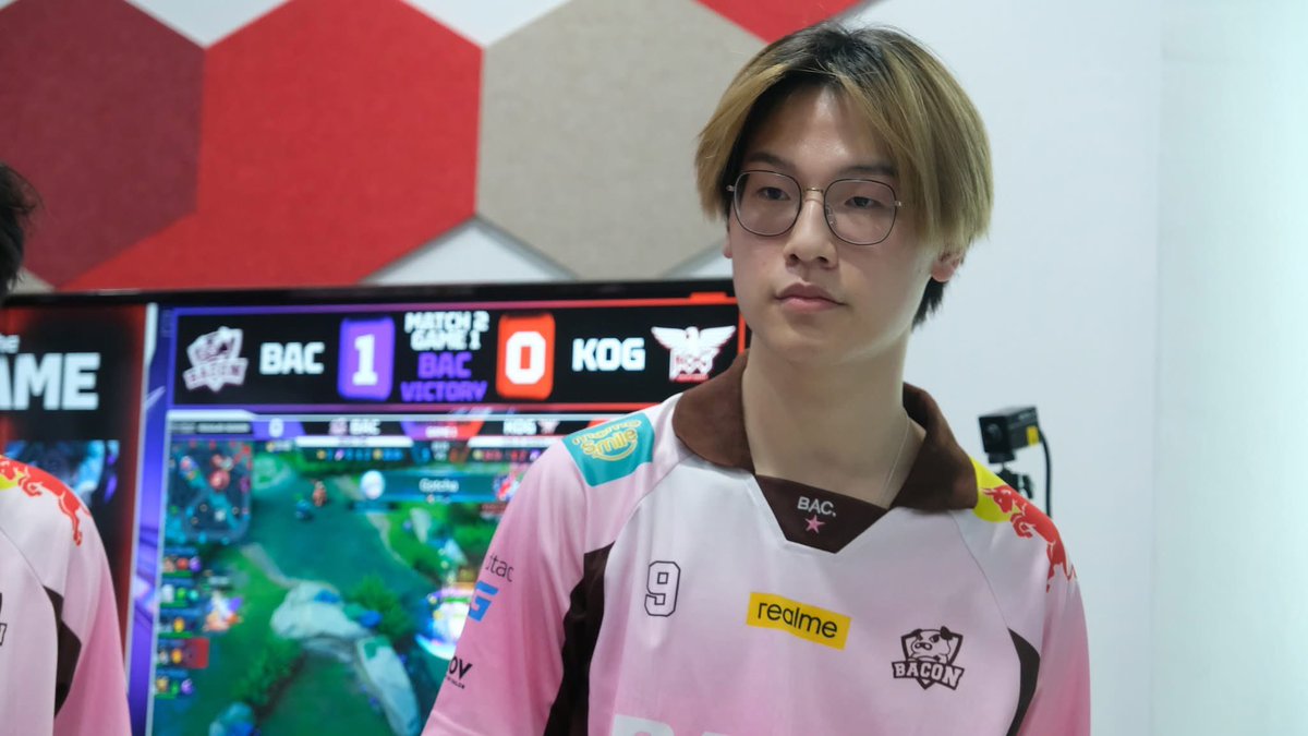 ผลโหวต MVP ในวันนี้ น่าจะเป็นกำลังใจ Bonus ได้เยอะเลยนะ

เพราะมันเป็นผลโหวตจากทุกๆ คน ที่การบอกว่าทุกคนเห็นผลงานที่เขามุ่งมั่นและทุ่มเทจะทำให้ได้มาตลอด 

ฝากให้กำลังใจเขาเยอะๆ นะครับ ความมั่นใจสำคัญสำหรับนักกีฬาของเรามากๆ

 #RPL2026Summer #ทีมBaconTime #Ampverse #BACbonus