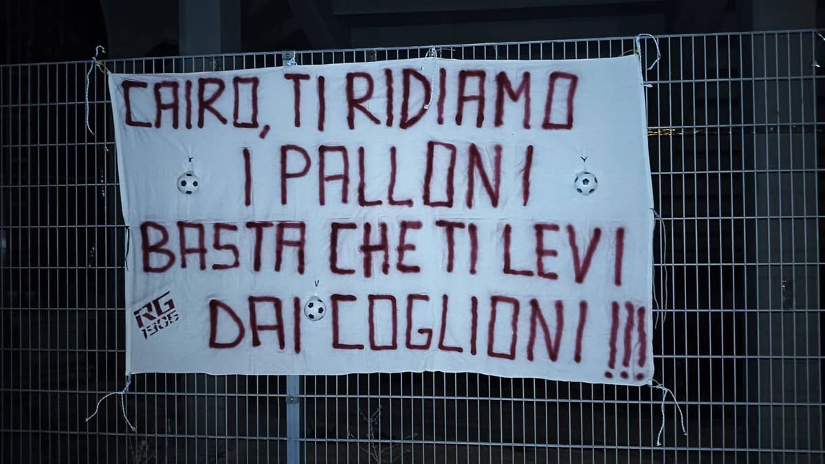 bernagianluca's tweet photo. @DiMarzio @TorinoFC_1906 #cairovattene https://t.co/wq5Axcljva