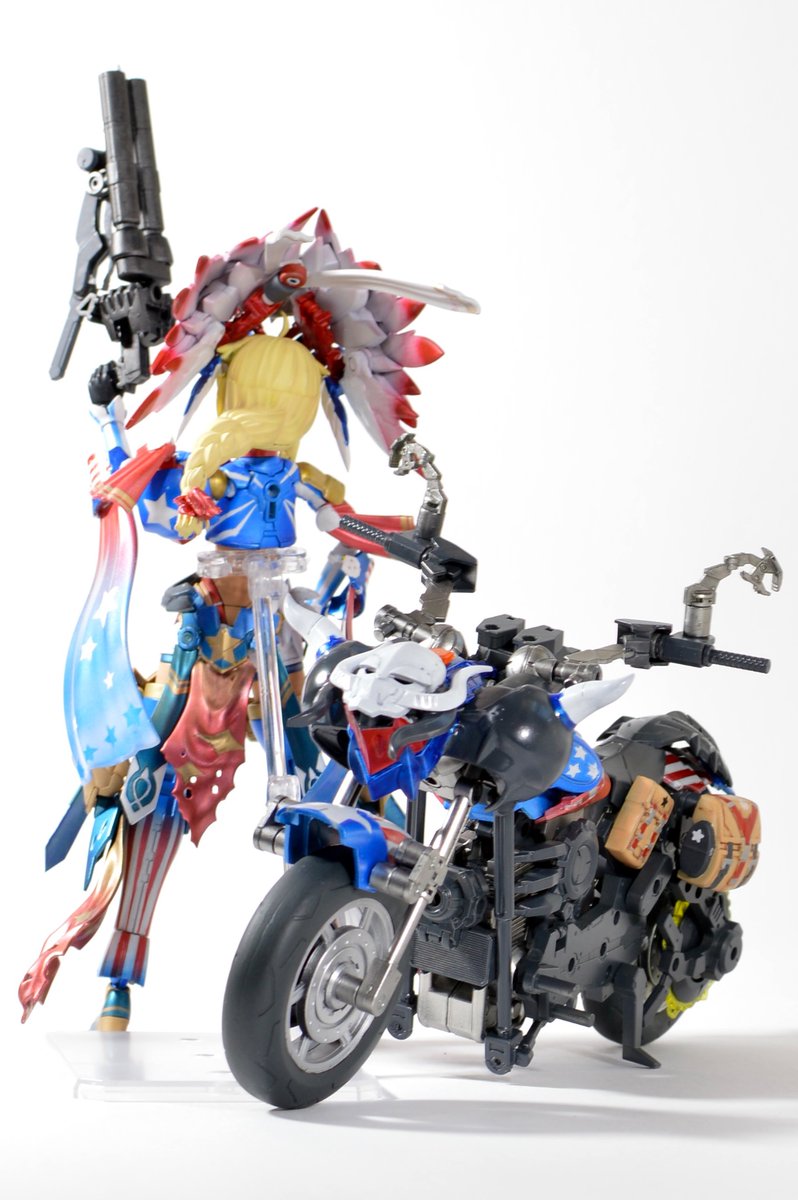 SHINA_charlie tweet media