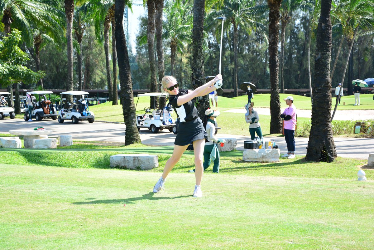 Japandy 😎 GOLF/TRAVEL/GAMBA/NETFLIX 👽 tweet media