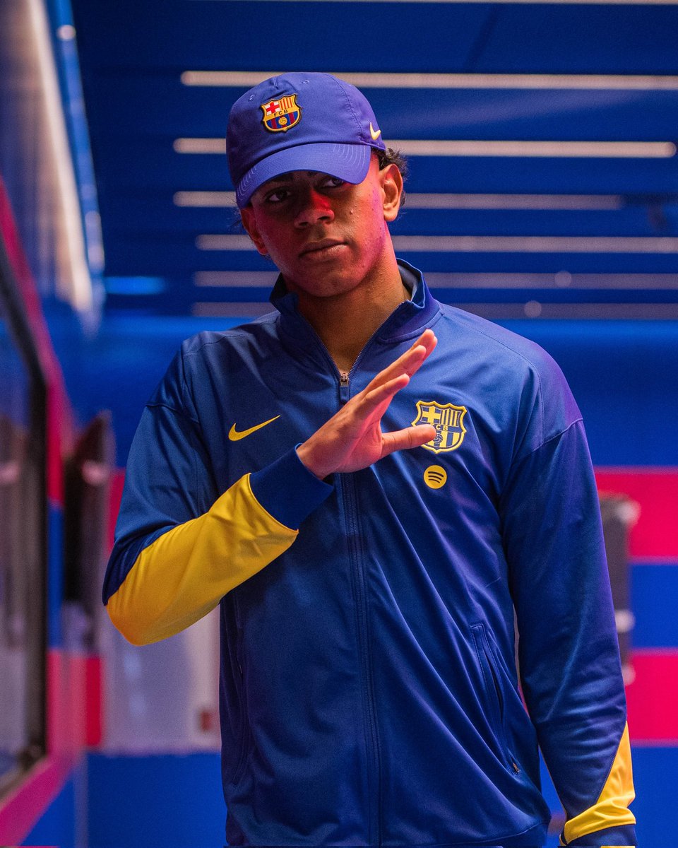 Wonder kid is the building 👷‍♀️ 
Let's connect 
Do you follow back quickly? 

If yes, drop those handles 🤚 let’s go