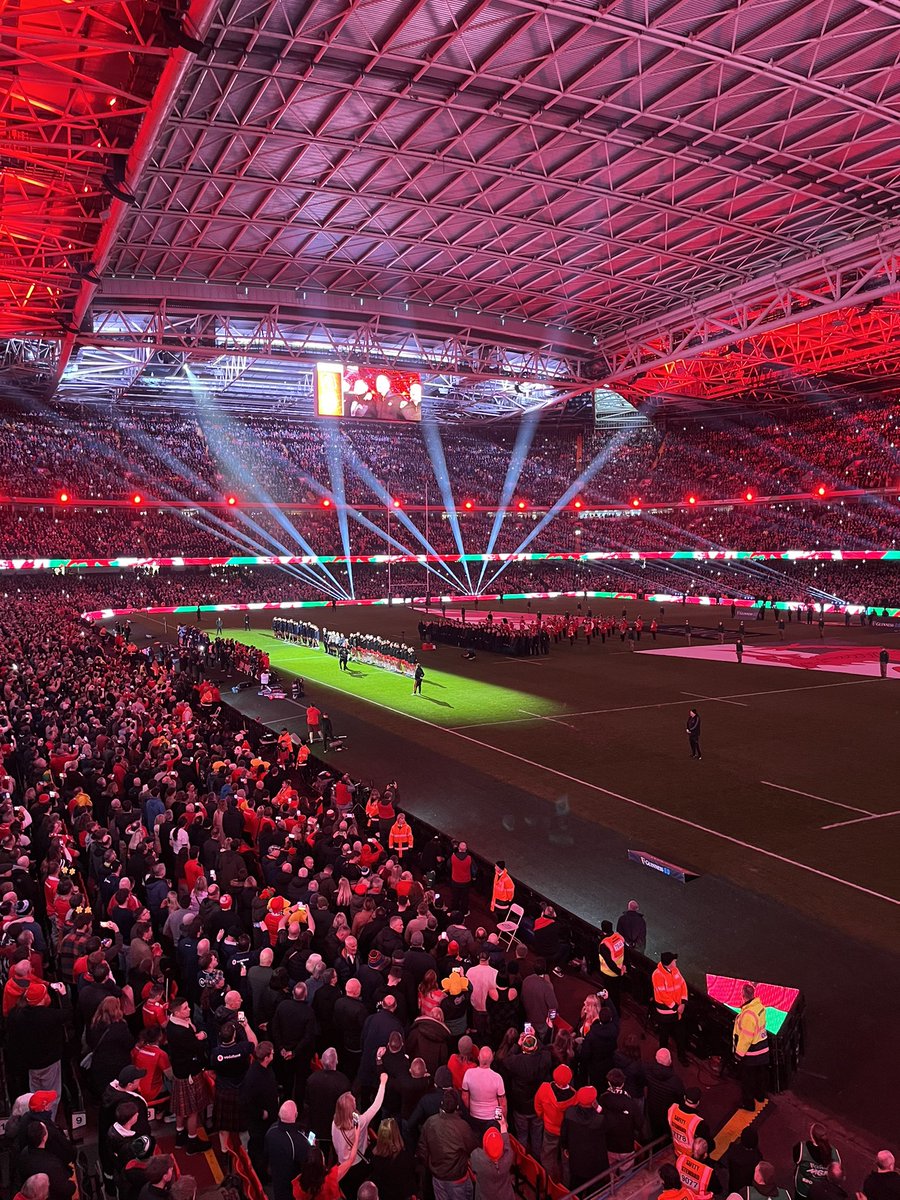 David Thomas tweet media