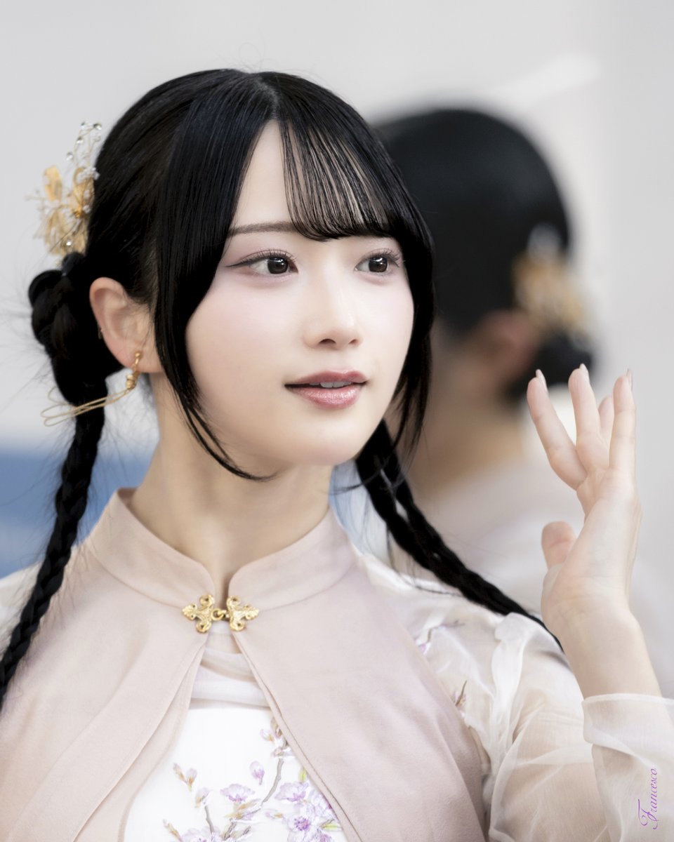 静寂のなかの光 Light Within Silence Rain Tree 橋本真希